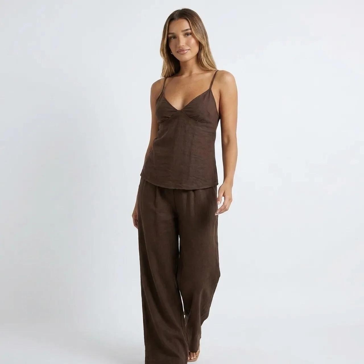 SpringSummer Resort-Style Camisole T-shirt And Pants Womens Outfit Set