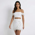 Wipes bosom skirt outfit sexy lace